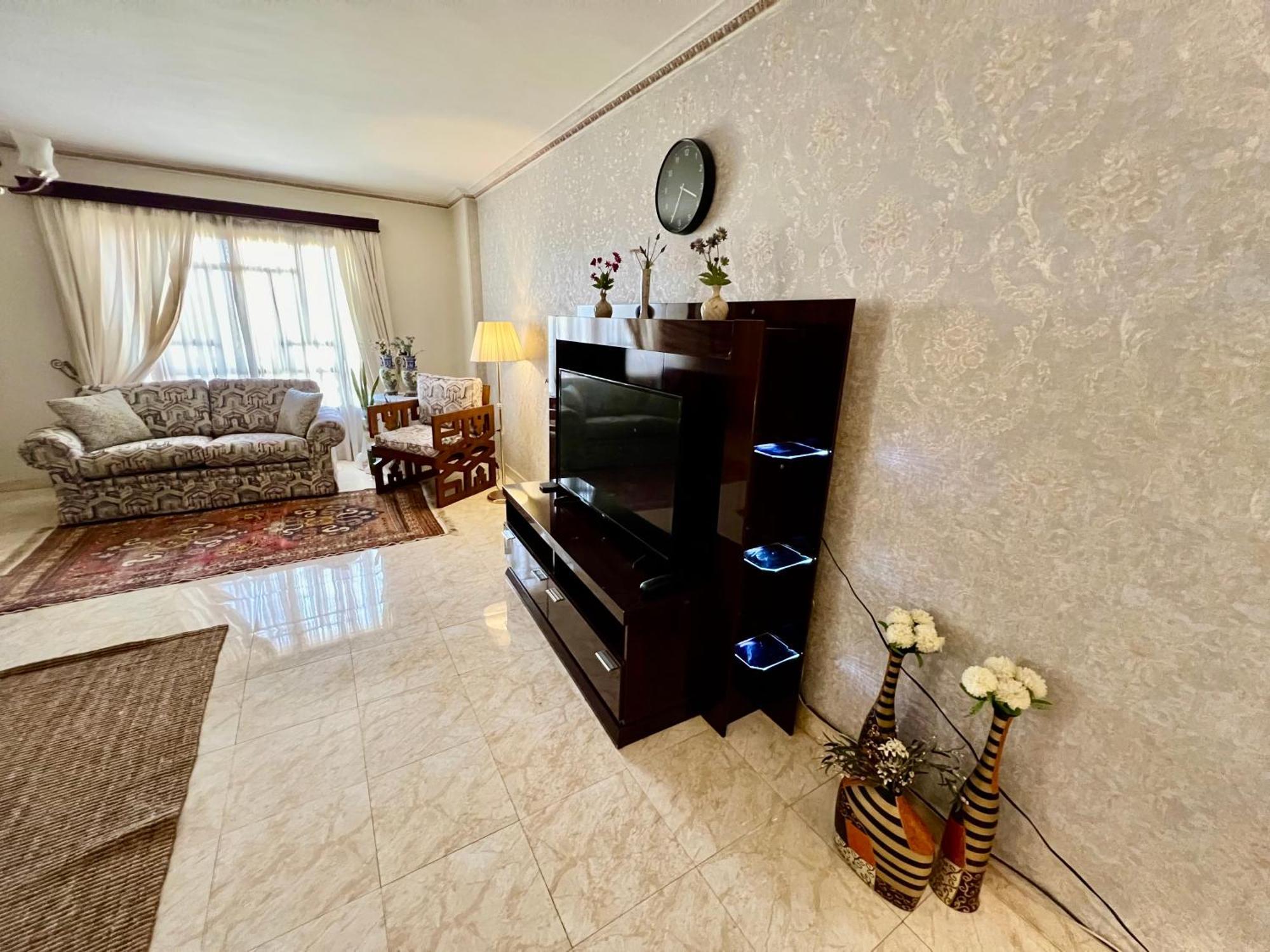 Luxurious 3 Bedroom Rustic Apartment Overlooking Huge Garden - For Families And Couples 카이로 외부 사진
